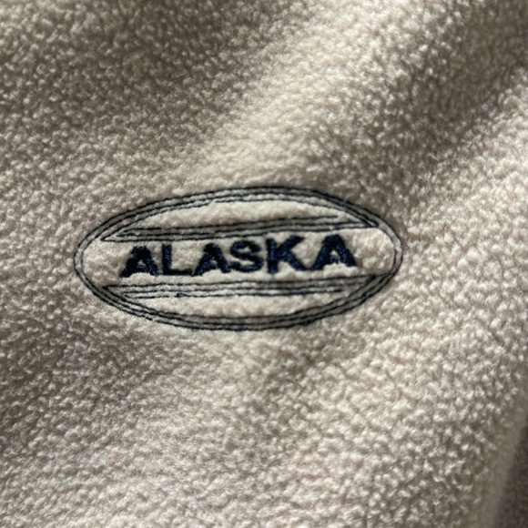 Fleece Alaska USA vest - Picture 2 of 9